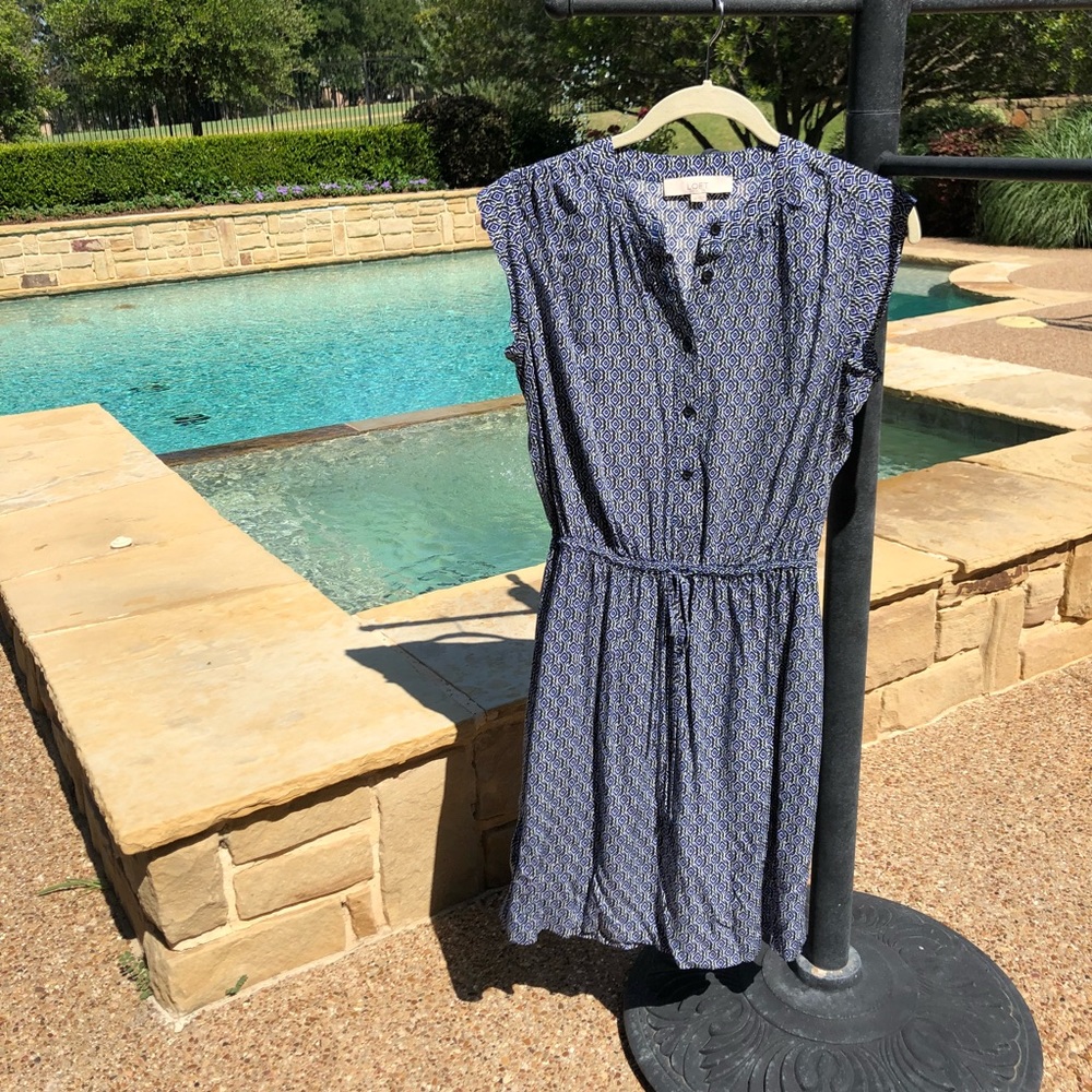 Cute LOFT Dress